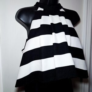 DO+BE Striped Flared Crop Top - Size M Statement Top